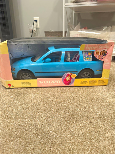 Barbie happy family volvo - happy,