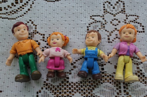 Keenway happy family dolls - keenway,