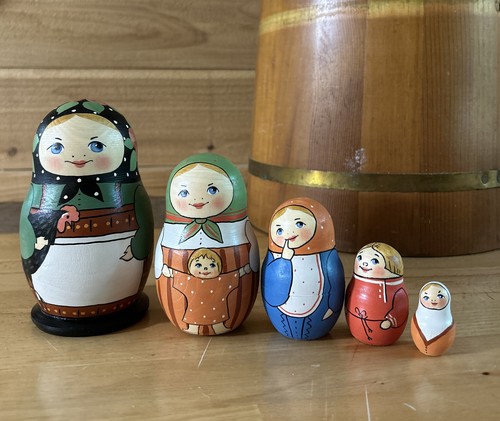 Bambole tradizionali matrioska - bambole,